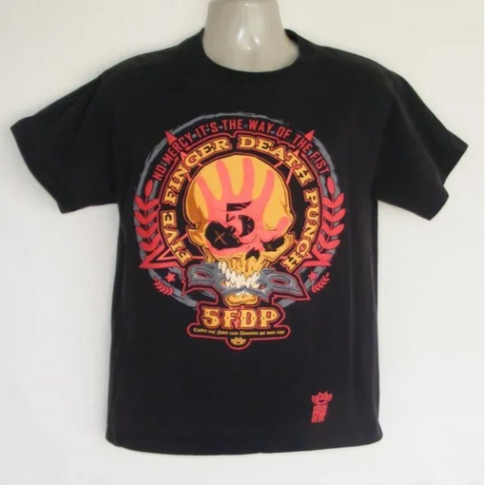5 FINGER DEATH PUNCH Concert Tshirt, M, Black, 2 sided, Short sleeves